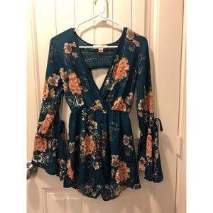 Floral Bell Sleeved Romper